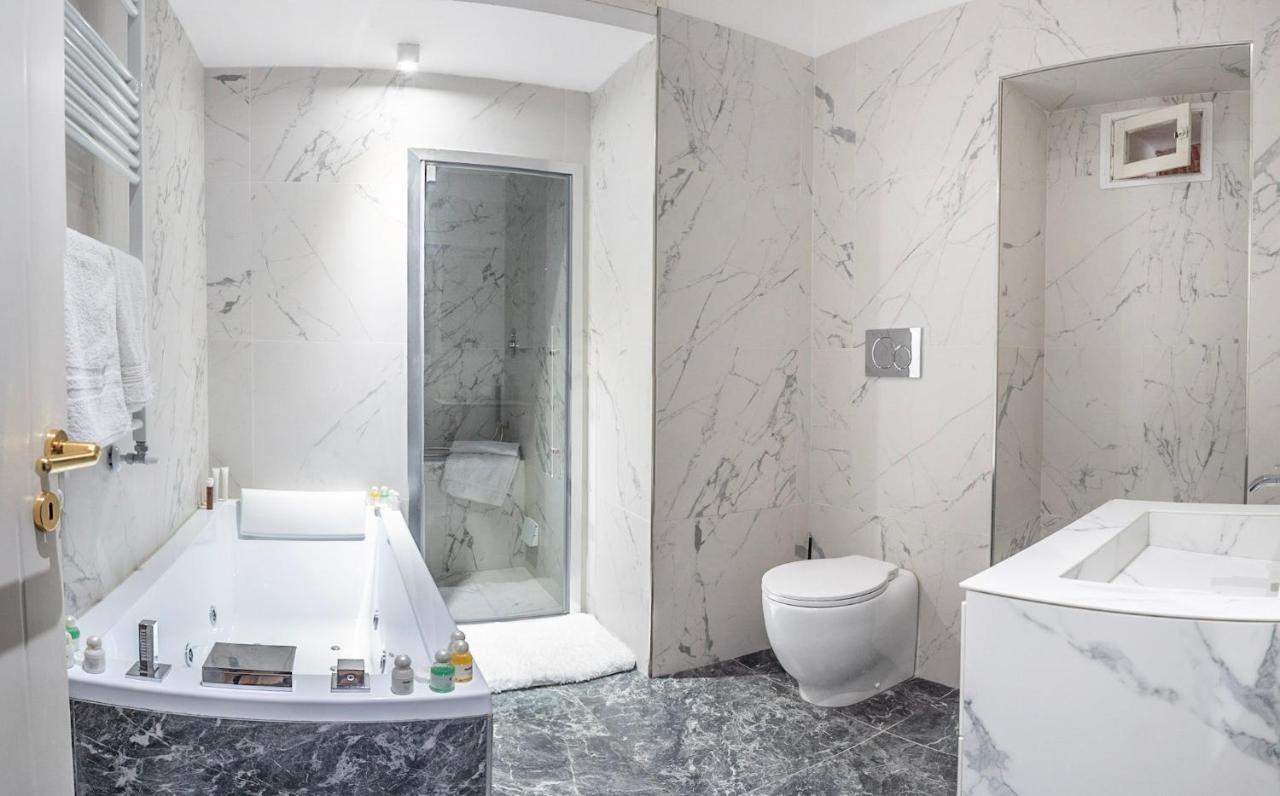 Domus Nannini Spa - L' Arco Di Matteotti Sienne Extérieur photo