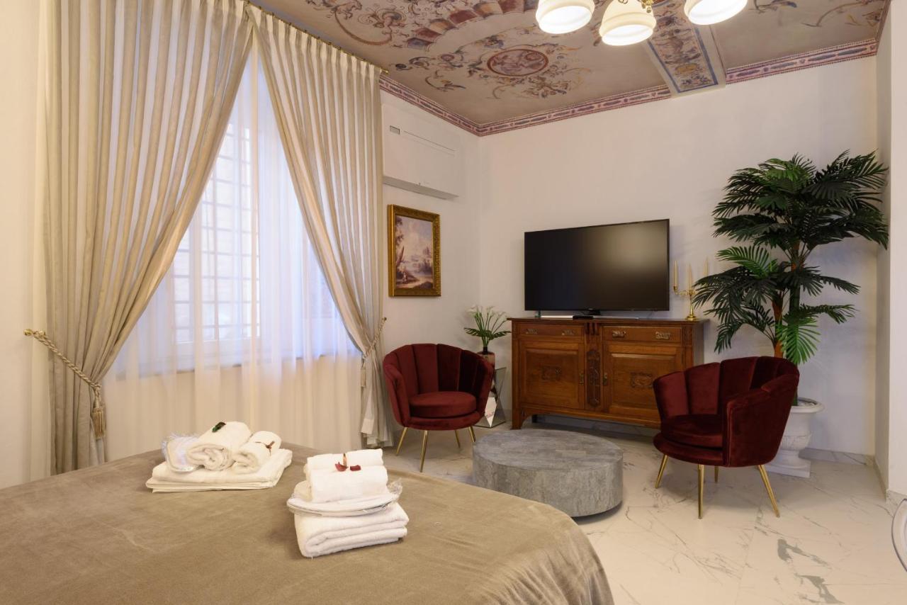 Domus Nannini Spa - L' Arco Di Matteotti Sienne Extérieur photo