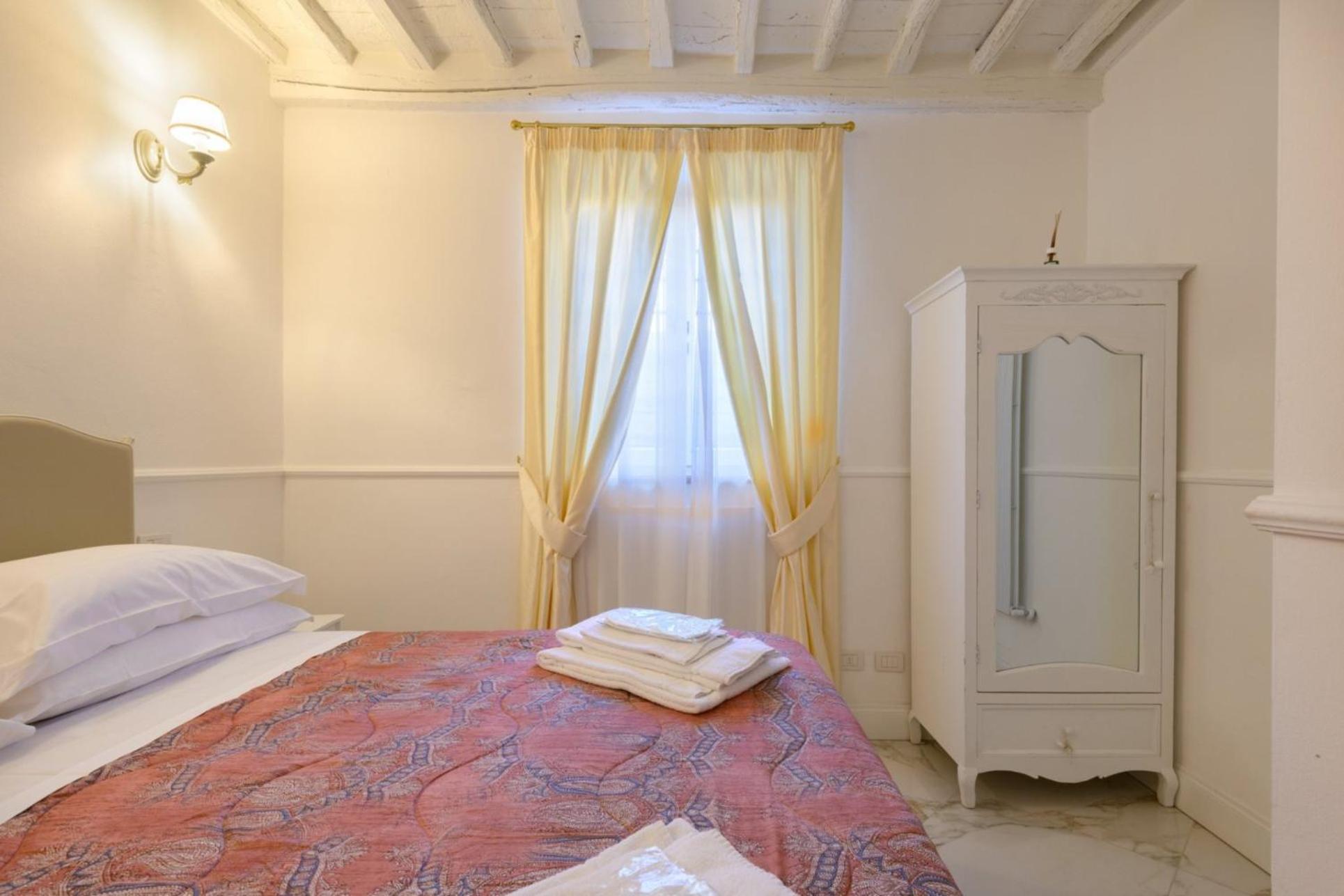 Domus Nannini Spa - L' Arco Di Matteotti Sienne Extérieur photo