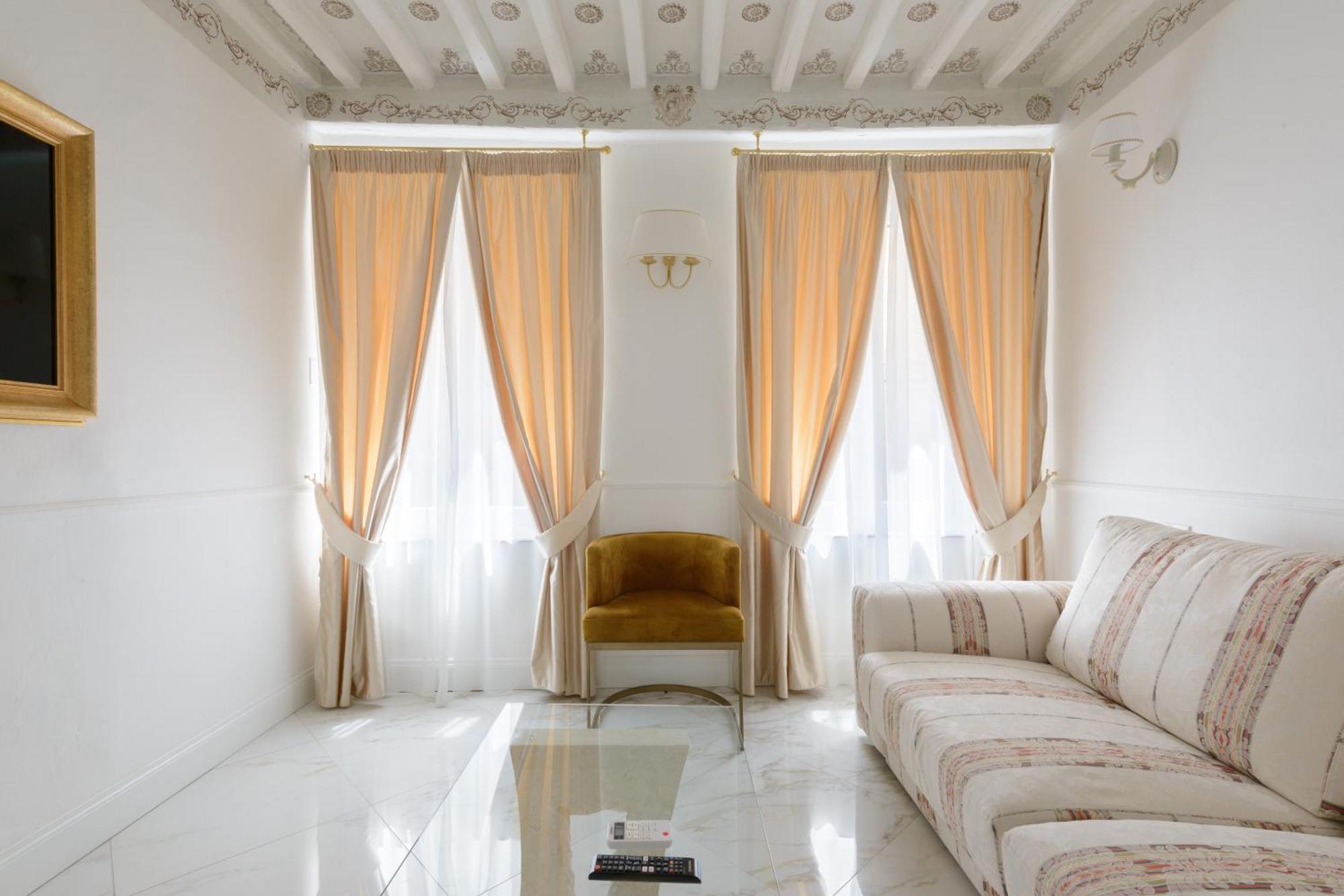 Domus Nannini Spa - L' Arco Di Matteotti Sienne Extérieur photo